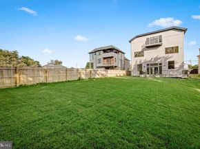 9741 Krewstown Road, Philadelphia PA 19115