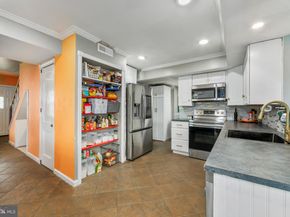 5766 Corsair Court, Bensalem PA 19020
