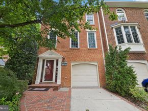 1715 Dogwood Drive, Alexandria VA 22302