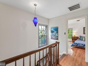 1715 Dogwood Drive, Alexandria VA 22302