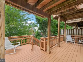 1715 Dogwood Drive, Alexandria VA 22302