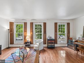 1715 Dogwood Drive, Alexandria VA 22302