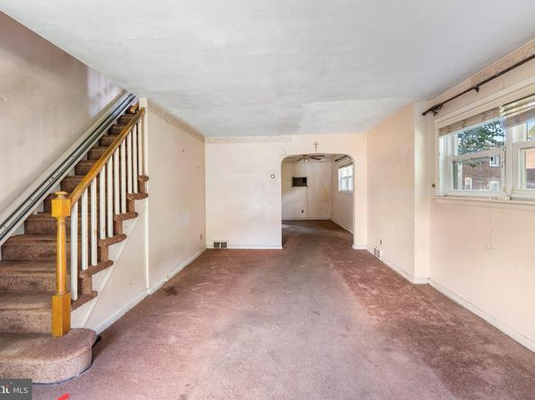 112 Felton Avenue, Darby PA 19023