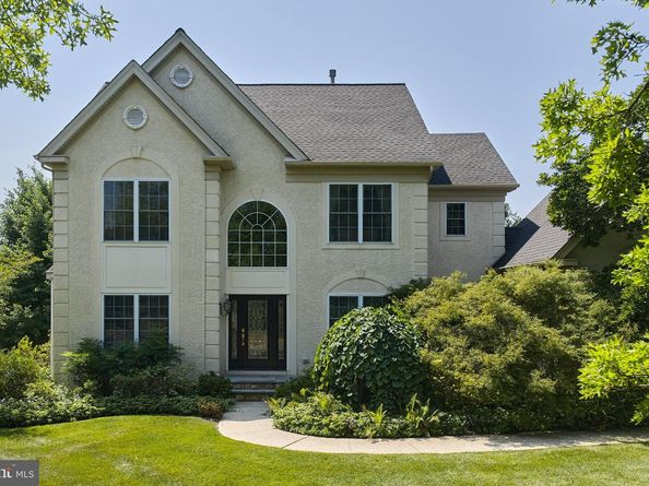 102 Parkside Drive, New Hope PA 18938