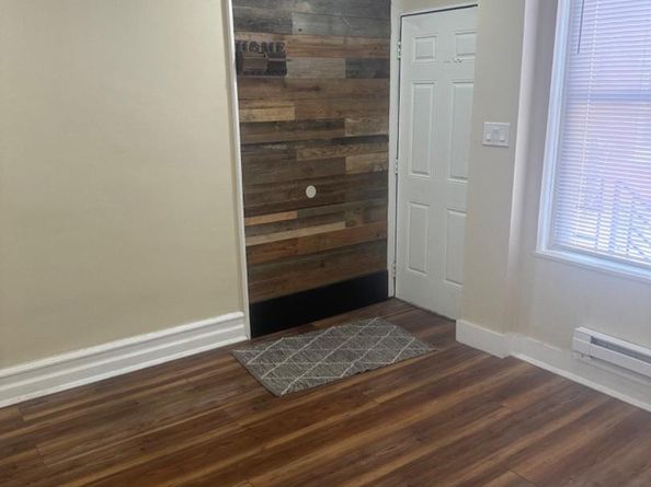 810 W Birch Street, Philadelphia PA 19133