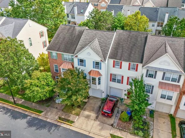 13131 Copper Brook Way, Herndon VA 20171