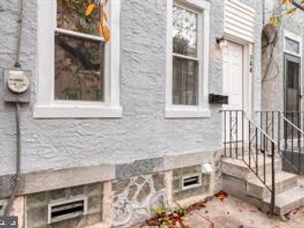 160 East Street, Philadelphia PA 19127