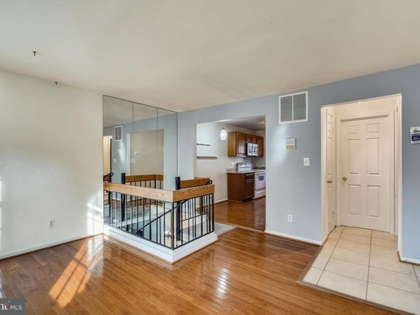 603 Bashford Lane 1, Alexandria VA 22314