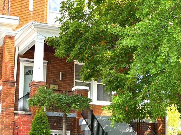 809 Delafield NW, Washington DC 20011