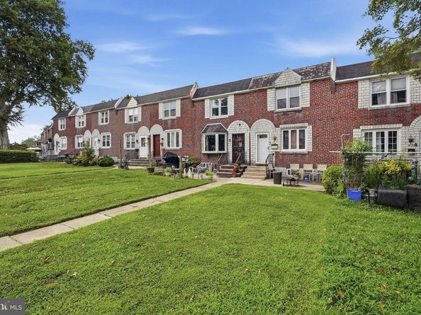 1118 Tremont Drive, Glenolden PA 19036