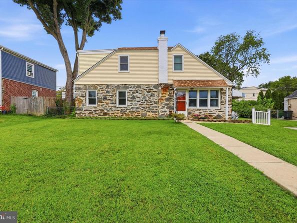 741 Cricket Lane, Aldan PA 19018