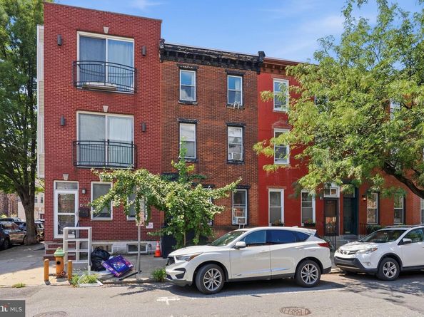 2102 Christian Street C, Philadelphia PA 19146