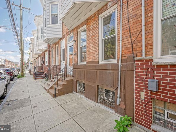 3227 Salmon Street, Philadelphia PA 19134