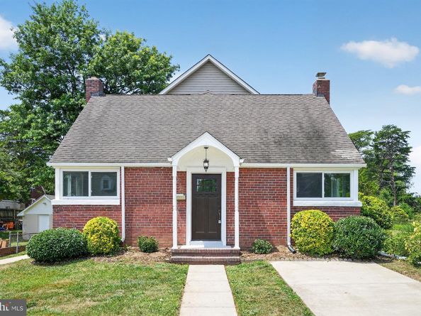750 N George Mason Drive, Arlington VA 22203