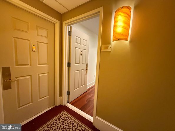 1500 Chestnut Street 10F, Philadelphia PA 19102