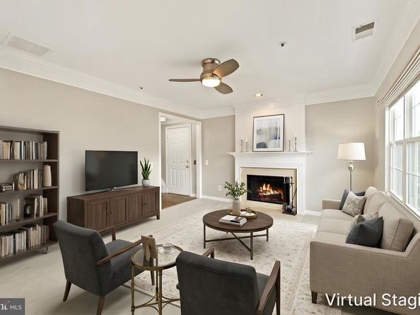 2816 Emma Lee Street 303, Falls Church VA 22042