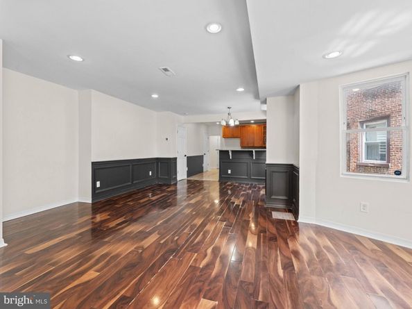 407 W Abbottsford Avenue, Philadelphia PA 19144