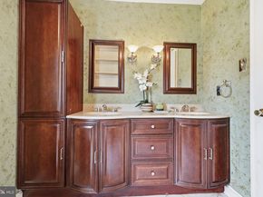 1140 Charter Road, Warminster PA 18974