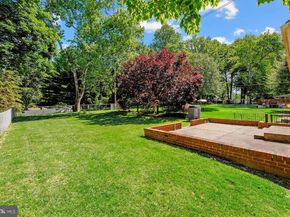 615 Artwood Drive, Philadelphia PA 19115