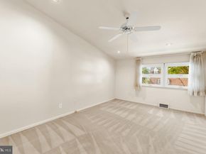 615 Artwood Drive, Philadelphia PA 19115