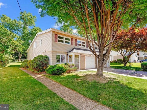 615 Artwood Drive, Philadelphia PA 19115