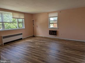 1914 Solly Avenue, Philadelphia PA 19152