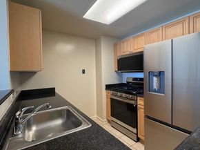 2726 Gallows Road 1405, Vienna VA 22180