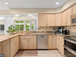 406 Brighton Circle, Devon PA 19333