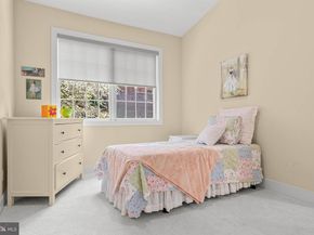 406 Brighton Circle, Devon PA 19333