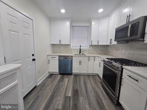 962 Carver Street, Philadelphia PA 19124