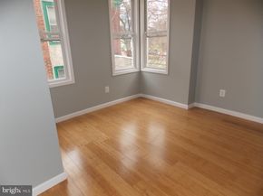 1115 W Cumberland Street, Philadelphia PA 19133