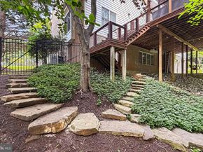 11329 Stonehouse Place, Sterling VA 20165