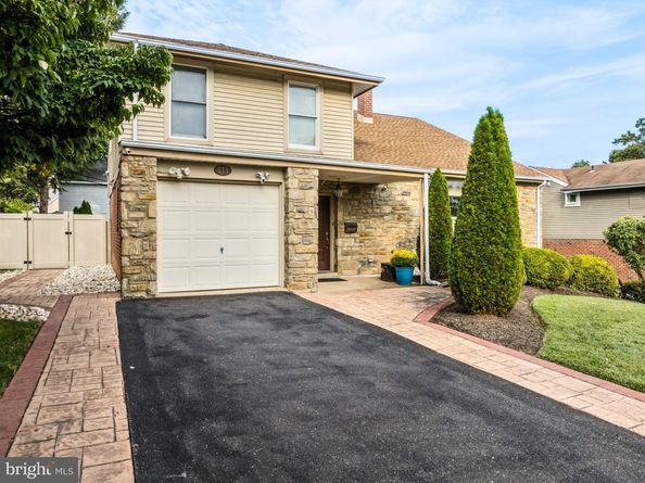 515 Davis Road, Cheltenham PA 19012
