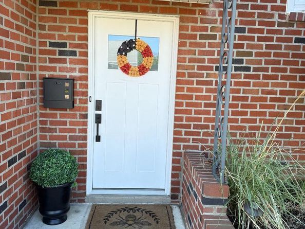 9319 Marsden Street, Philadelphia PA 19114