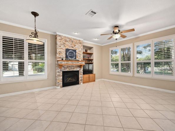 110 Old Chisholm TRL, Georgetown TX 78633