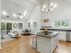 12705 Burson DR, Manchaca TX 78652