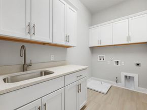 4323 Spicewood Springs RD 9, Austin TX 78759