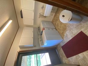 140 Oakridge RD, Georgetown TX 78628
