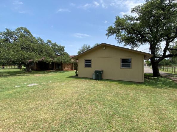 140 Oakridge RD, Georgetown TX 78628