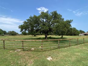 140 Oakridge RD, Georgetown TX 78628