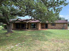 140 Oakridge RD, Georgetown TX 78628