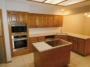 10225 Pinehurst Dr, Austin TX 78747