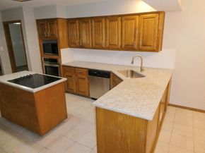10225 Pinehurst Dr, Austin TX 78747