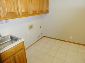10225 Pinehurst Dr, Austin TX 78747