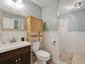 4025 Valley View RD 2, Austin TX 78704