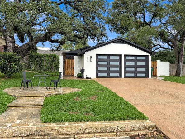 6709 Vine ST, Austin TX 78757