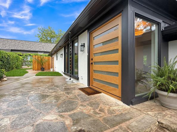 6709 Vine ST, Austin TX 78757