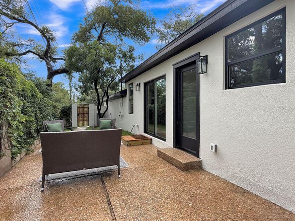 6709 Vine ST, Austin TX 78757