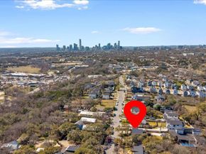 3602 Pennsylvania Ave 2, Austin TX 78721