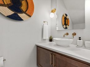 3602 Pennsylvania Ave 2, Austin TX 78721